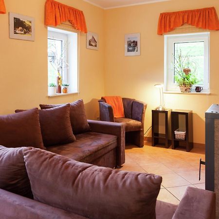 Charming Holiday Home In Hohnstein Ot Lohsdorf Buitenkant foto