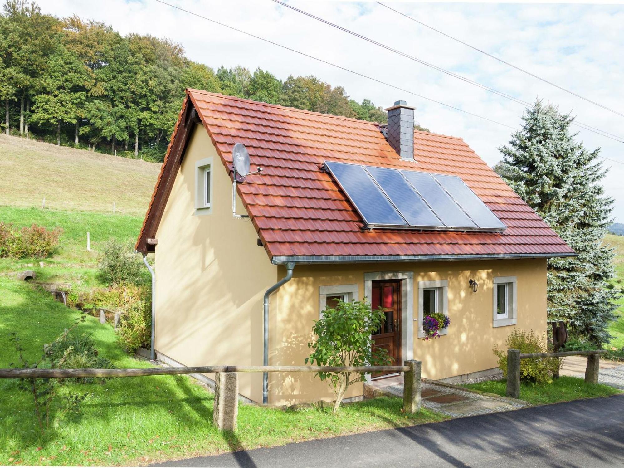 Charming Holiday Home In Hohnstein Ot Lohsdorf Buitenkant foto