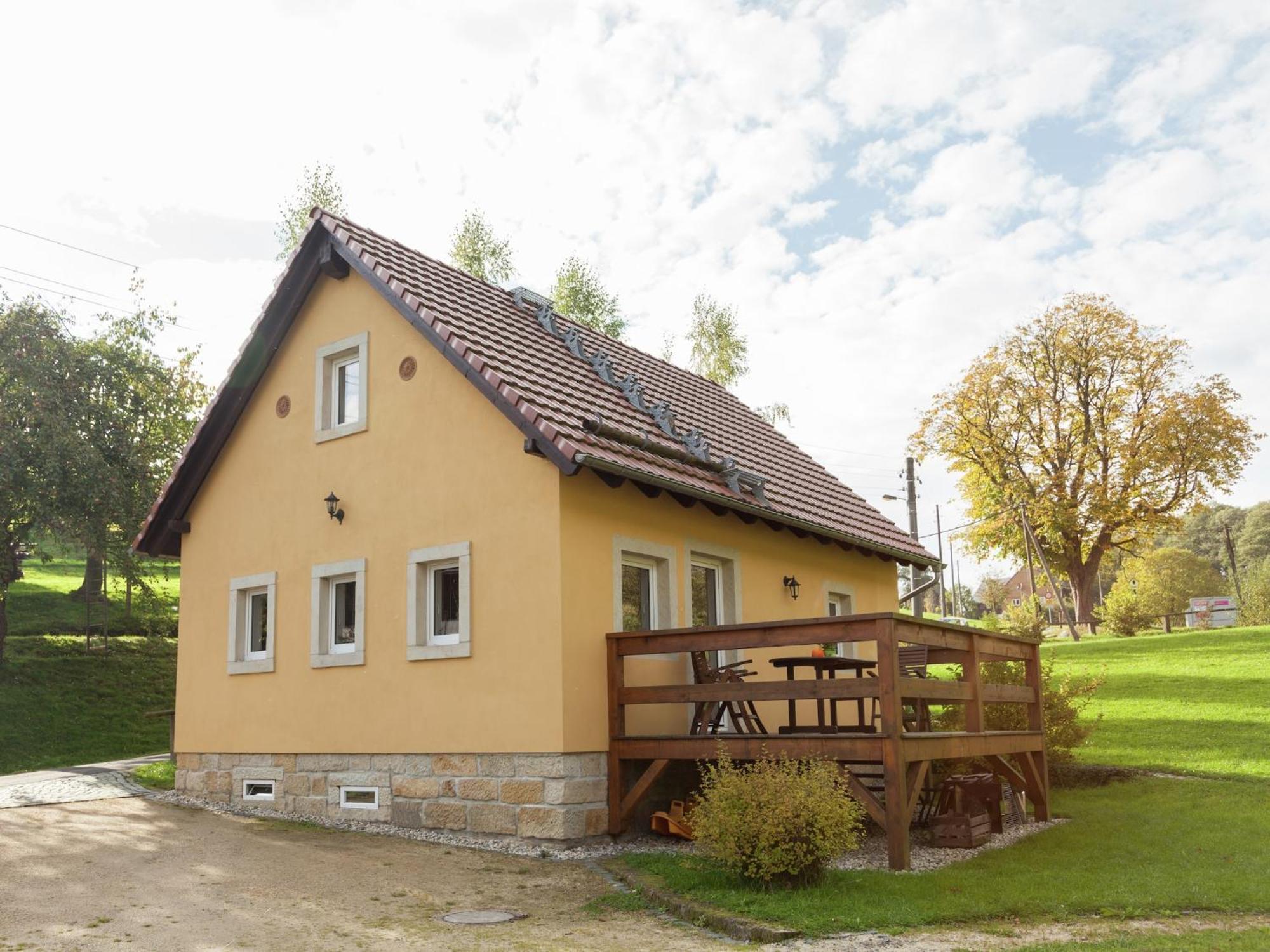 Charming Holiday Home In Hohnstein Ot Lohsdorf Buitenkant foto